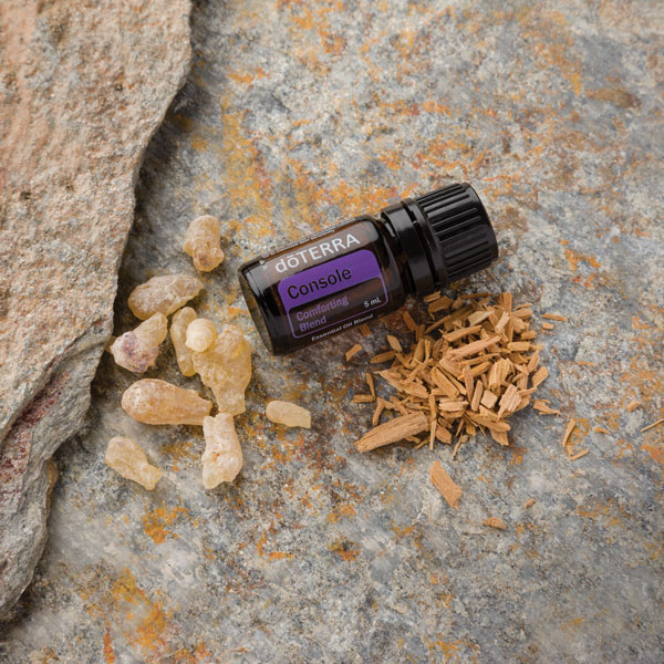 1x1_600x600_emotional_aromatherapy_doterra_console_stylized_us_english_web.jpg